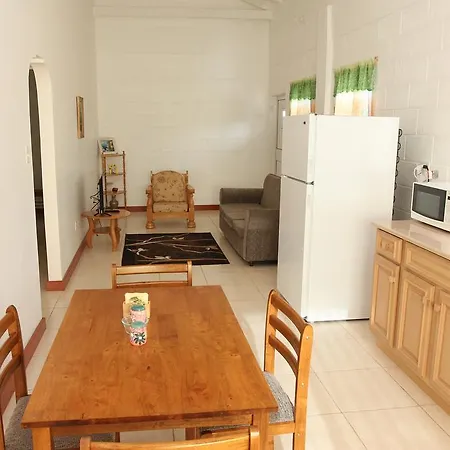 Date Palms Apartments